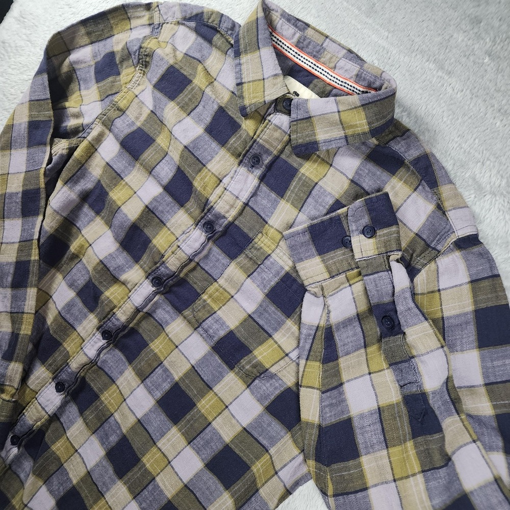 The Normal Brand Shirt‎ Mens Medium Blue Plaid Flannel Long Sleeve Button Up